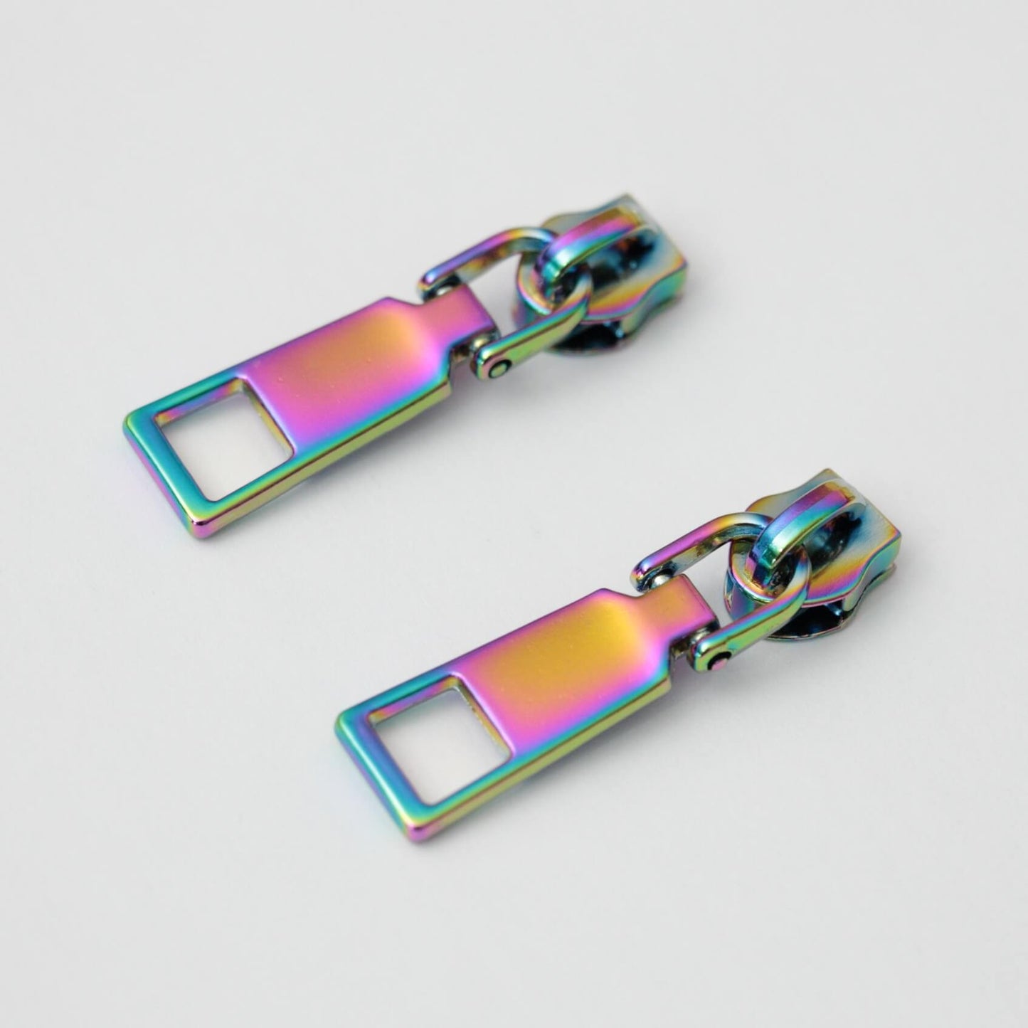 Rainbow Three-Piece No5 Zip Slider 2pk