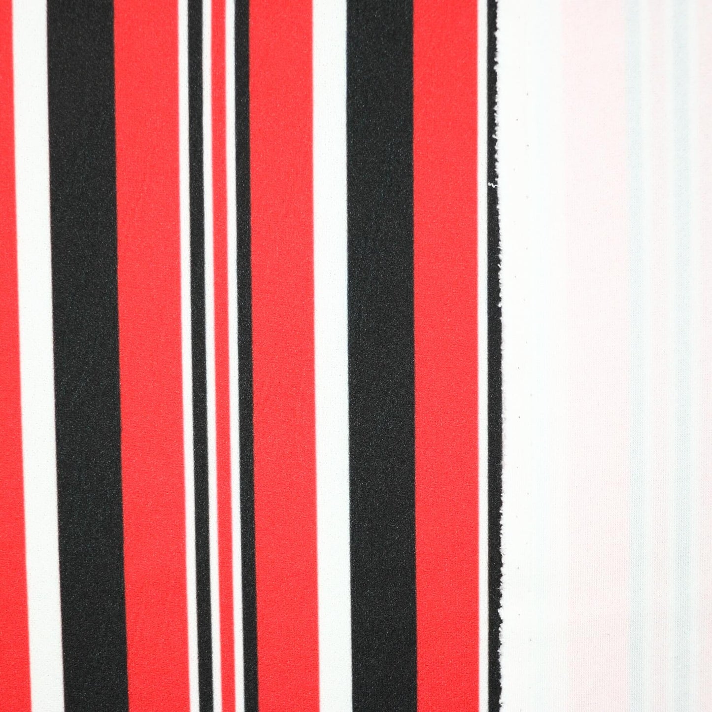 Red/Black Stripe Scuba 1m