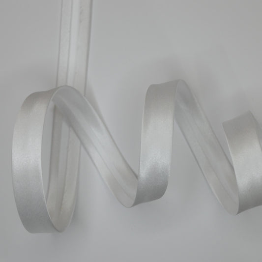 White Satin Folded Bias-Binding per/metre